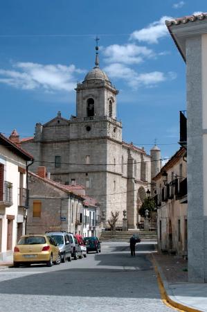 Iglesia desde calle Mayor.-5-JPG