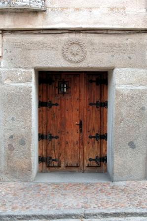 escudo puerta