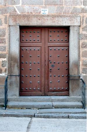 portada del convento de las monjas