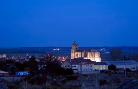 Villacastín de madrugada desde la Cruz de Santiago2JPG