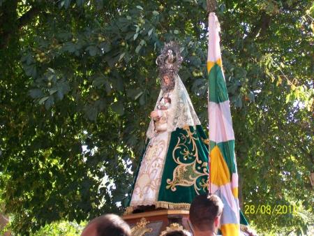 Imagen Nuestra Señora del Carrascal en procesión